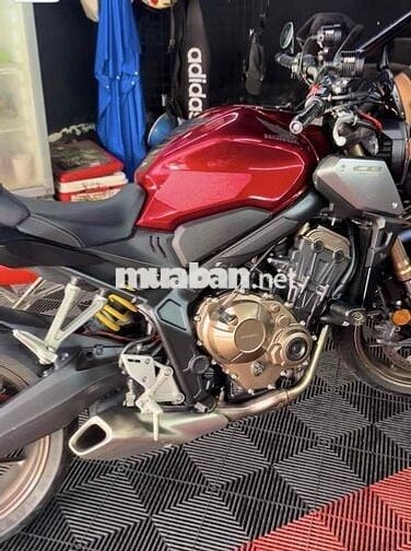 CB650 CUỐI 2020 CHÍNH CHỦ KÝ ,XE ZIN KENG NHƯ MỚI