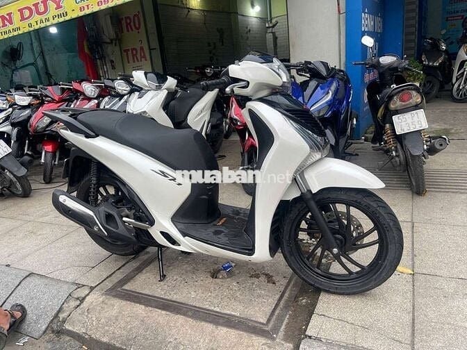 Honda SH 125 2015 mới 90% Bstp chính chủ