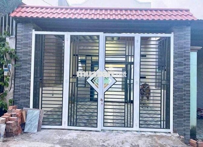 NHÀ CHÍNH CHỦ THANH LÝ PHÁT MÃI , SHR , GIÁ CHỈ 1 TỶ 650 .