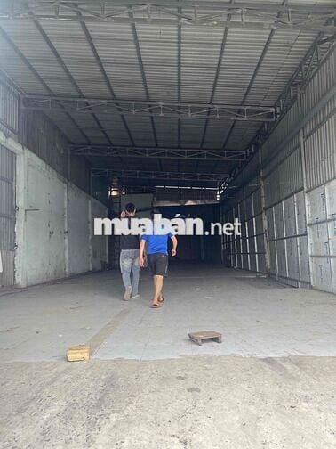 Cho thuê kho 920 m Phan van hớn 1 xẹt -Gần quoc lộ 22