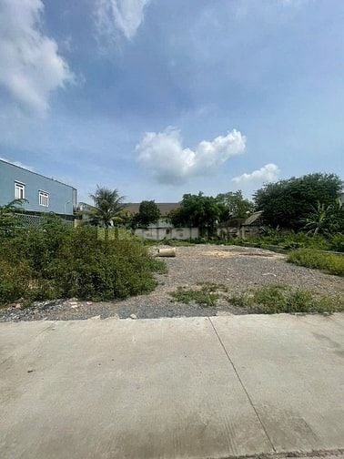 BÁN ĐẤT FULL THỔ VỊ TRÍ ĐẸP NGAY CHỢ VÌNH LỘC A - BÌNH CHÁNH