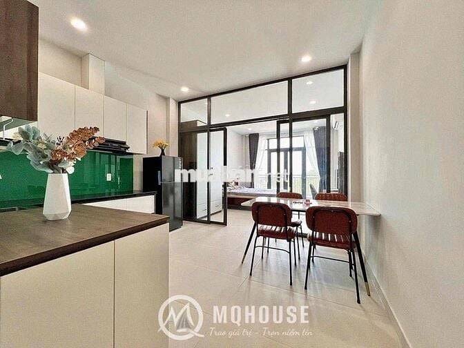 1 Phòng Ngủ Mới Có Thang Máy , Giá Thuê Tốt