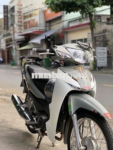 Xe số wave 110 2024 xám trắng mới 98%