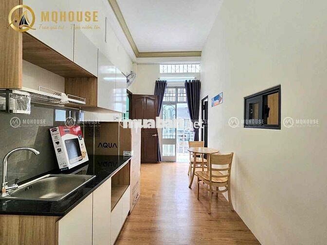 CĂN HỘ 1PN TÁCH BẾP BAN CÔNG MỚI 100% GẦN VÒNG XOAY LĂNG CHA CẢ