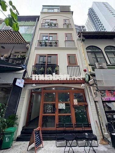 Nhà mặt tiền Thành Thái Quận 10