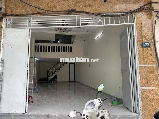 Cho thuê tầng 1 nhà số 472B Nguyễn Văn Cừ