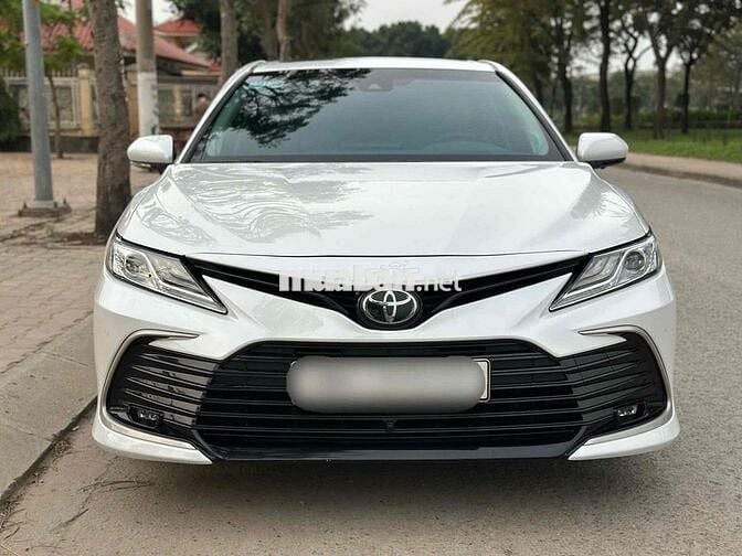 Toyota Camry 2022 2.0 Q xe cực đẹp không lỗi