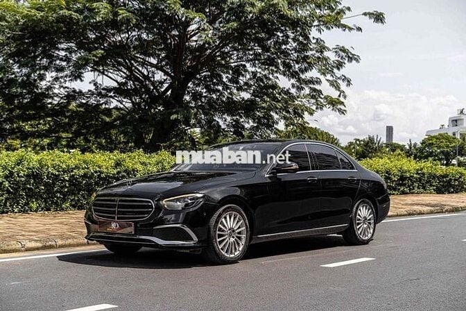 E200 Exclusive - 2022 màu đen siêu lướt siêu đẹp
