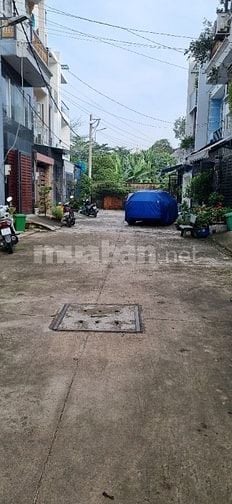 4×15 Chỉ 5.5 tỷ Nhà 3 tầng hẻm xe hơi thông giảm mạnh bán trong tháng