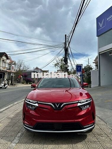 VinFast VF8 Eco 2022 - 38000 km