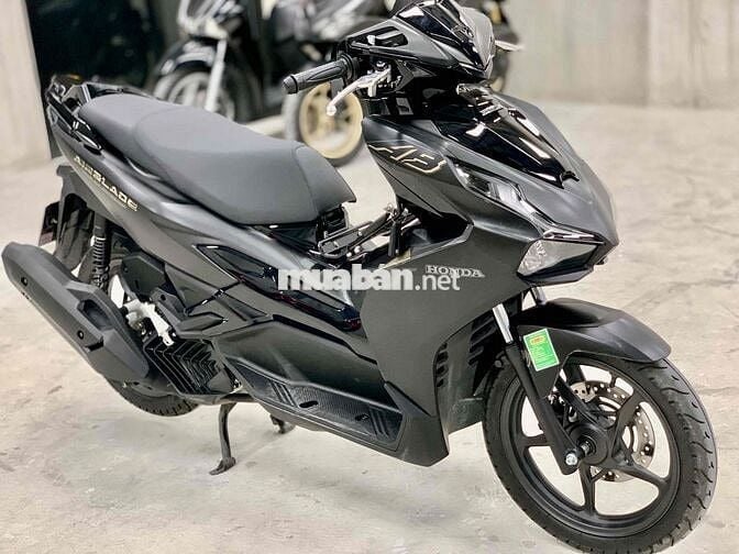 Honda Air Blade 125 2025 chính chủ xe như mới hãng