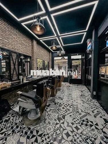 CHO THUÊ NHÀ GÓC 2MT NGUYỄN TRÃI Q1, DT 8x10M, TRỆT 1 LẦU , 45 TRIỆU