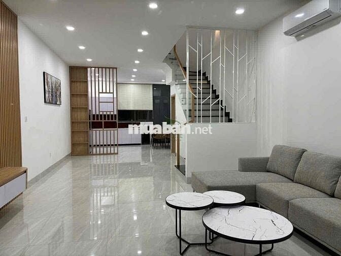 CHO THUÊ NHÀ 3 PHÒNG NGỦ KĐT MỸ GIA GIÁ 22TRIỆU/THÁNG