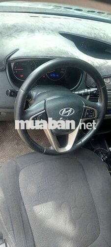 211 2011 1.4 AT - 148888 km