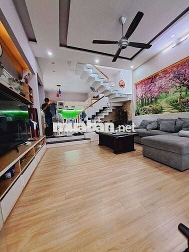 + LÔ GÓC - TÂN SƠN NHÌ - TÂN PHÚ.DT:5*15.2TẦNG.HẺM TO.GIÁ 8TỶ.3PN.2WC.