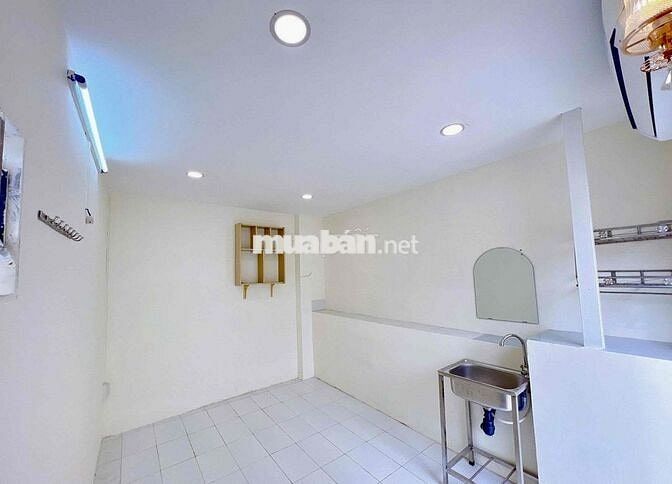 PHÒNG TRỌ ĐÃ LẮP SẴN MÁY LẠNH MỚI GẦN NGÃ TƯ NƠ TRANG LONG & NGUYỄN XÍ