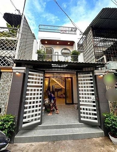 Bán gấp nhà gần cầu chữ Y 1,3 tỷ SHR 