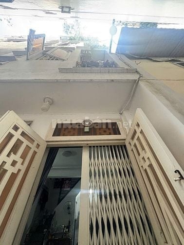 Bán nhà Phan Đăng Lưu, P.3, Phú Nhuận: 3,35 x 6,15m, giá 4,4 tỷ.