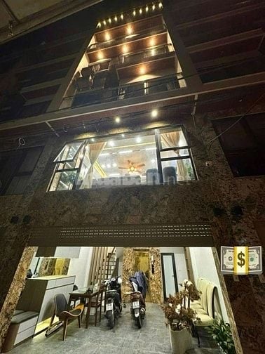 🔥VỊ TRÍ ĐẸP. BÁN HỘ CHỊ GÁI NHÀ ĐẸP. CÁCH AEON 300M