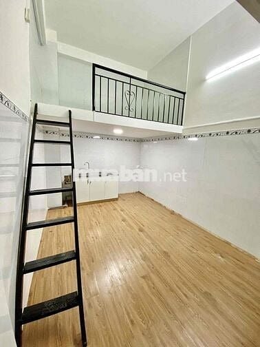 PHÒNG CHO THUÊ CÓ GÁC GIÁ RẺ GẦN CÔNG VIÊN LÀNG HOA GÒ VẤP