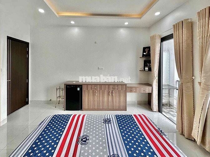 • Đối Tác CĂN HỘ BAN CÔNG FULL NỘI THẤT DIỆN TÍCH RỘNG NẰM GẦN DH VH