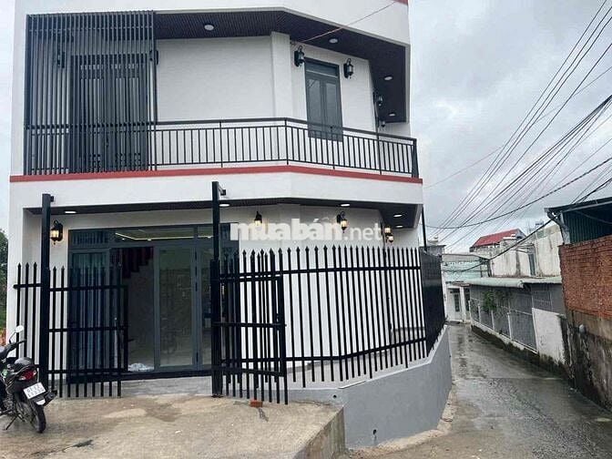 BÁN NHÀ 2 MẶT TIỀN THUẬN GIAO NỘI THẤT ĐẦY ĐỦ