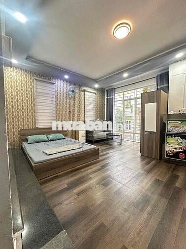 Studio Ban Công 30m2 - Máy Giặt Riêng - Ngã Tư Phú Nhuận - Trường Sa