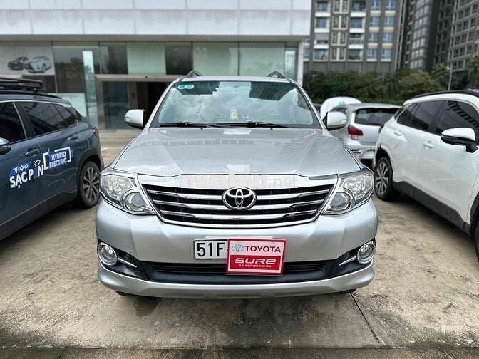 Toyota Fortuner 2016 2.7V 4X2 AT - 7c tự động đẹp