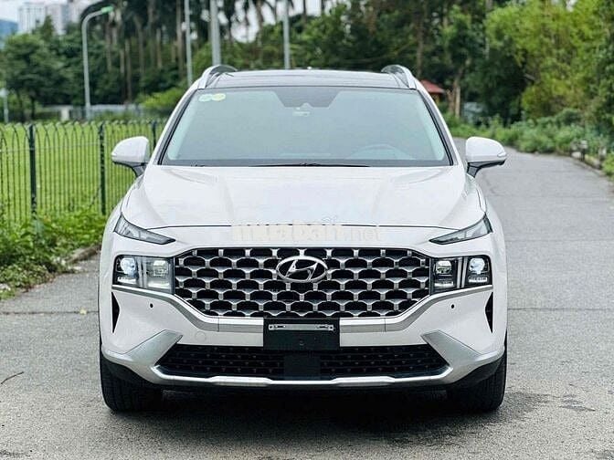 Hyundai Santa Fe 2023 Cao cấp 2.5L HTRAC
