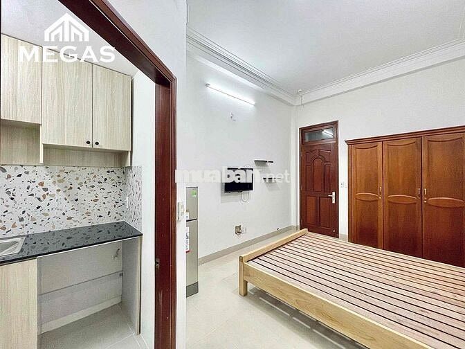 CĂN HỘ 1PN TÁCH BẾP NGAY HOÀNG SA FULL NỘI THẤT TIỆN DI CHUYỂN