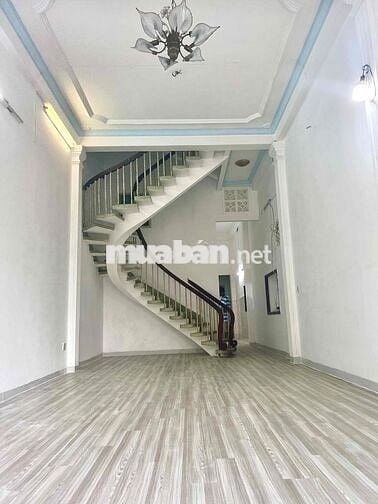 NC 720/10 4*18m 3 tầng,St, HXT tránh, nhà mới đẹp