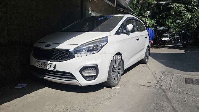 Cần bán xe Rondo 2017 gia đình