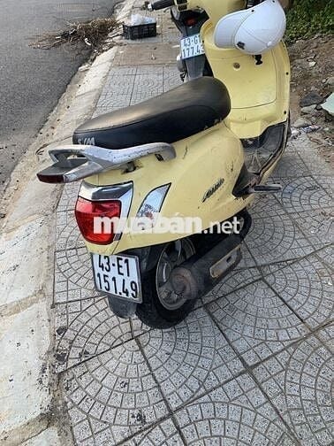 SYM Attila màu Vàng