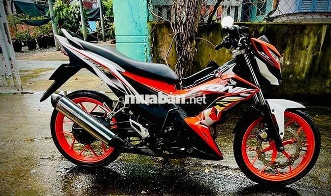 thanh lý sonic nhập thùng cực hiếm