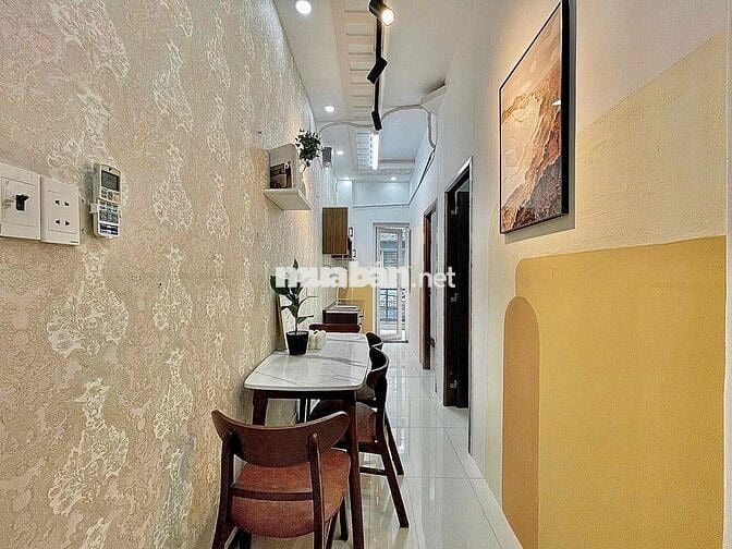 Khai trương chdv 2PN ban công gần chợ Phạm văn bạch, Tân Bình, HCM