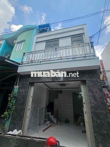 Tân Phú, nhà mới ở ngay, dt 4x8 trệt lầu 2PN, hẻm 4m. Vuông vức, Ko LG