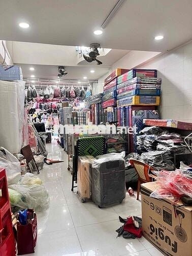 Bán căn nhà ngay TT chợ Long Bình Tân - 1 trệt 4 lầu 8 pn