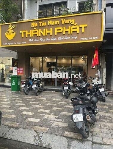 Chính chủ cho thuê nhà mặt tiền quận 1 ngang 6m giá chỉ 45 triệu