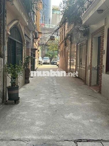 NHÀ 2 MẶT NGÕ GIANG VĂN MINH - VỪA Ở VỪA CHO THUÊ