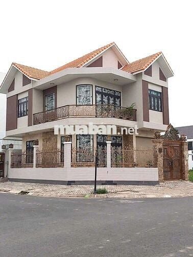 CHO THUÊ NHÀ BIỆT THỰ 1 LẦU. 2 MẶT TIỀN.NAM LONG.3pn.3tl