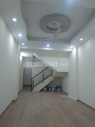 Cho thuê nhà 193/3 Nguyễn Đình Chính Q Phú Nhuận giá 20 triệu
