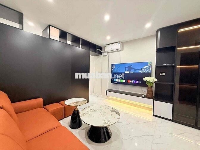 Cần bán TT Trần Đại Nghĩa lô góc 3 thoáng 2PN 2WC ô tô đỗ, full đồ.