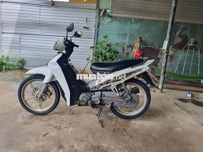 Sirus 110 2012 trắng nâu