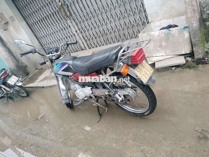 Cần bán chiếc winner giấy tờ đầy đủ