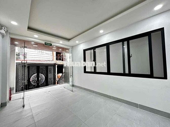 MBKD ở trung tâm Q10 - Lối đi riêng, WC riêng như ảnh