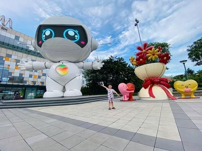 bán nhà SIÊU PHẨM LUXURY MINI XINH ĐẸP, MÊ LY, GIÁ 3 tỷ 350 Gần Emart