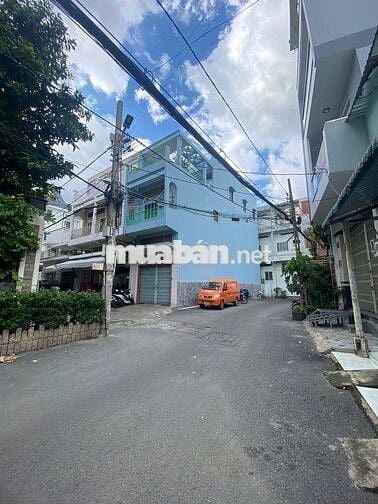 Bán nhà 2 lầu Hồng Bàng, P6 Quận 6 71m², SHR, hẻm thông, gần trung tâm