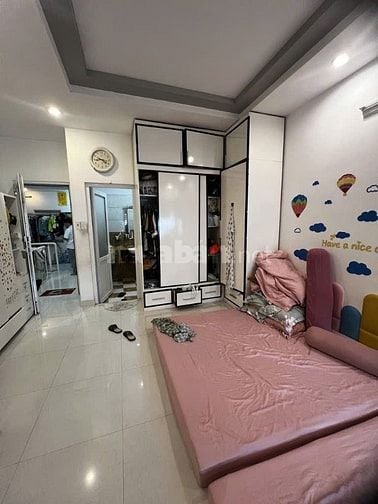 Nhà hẻm xe tải đường Lê Đại Hành đối diện SVĐ Phú Thọ - 9 tỷ - 4.7x11m