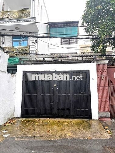 Cho Thuê Nhà Đường Tam Đảo, Quận 10 ( 4x25m - Nhà Rộng Có Sân )