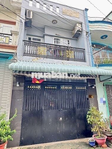 4,680 tỷ TL) 
Nhà 2/đường đất mới 
Diện tích : 4 m *10,5 m . Hẻm 6 m